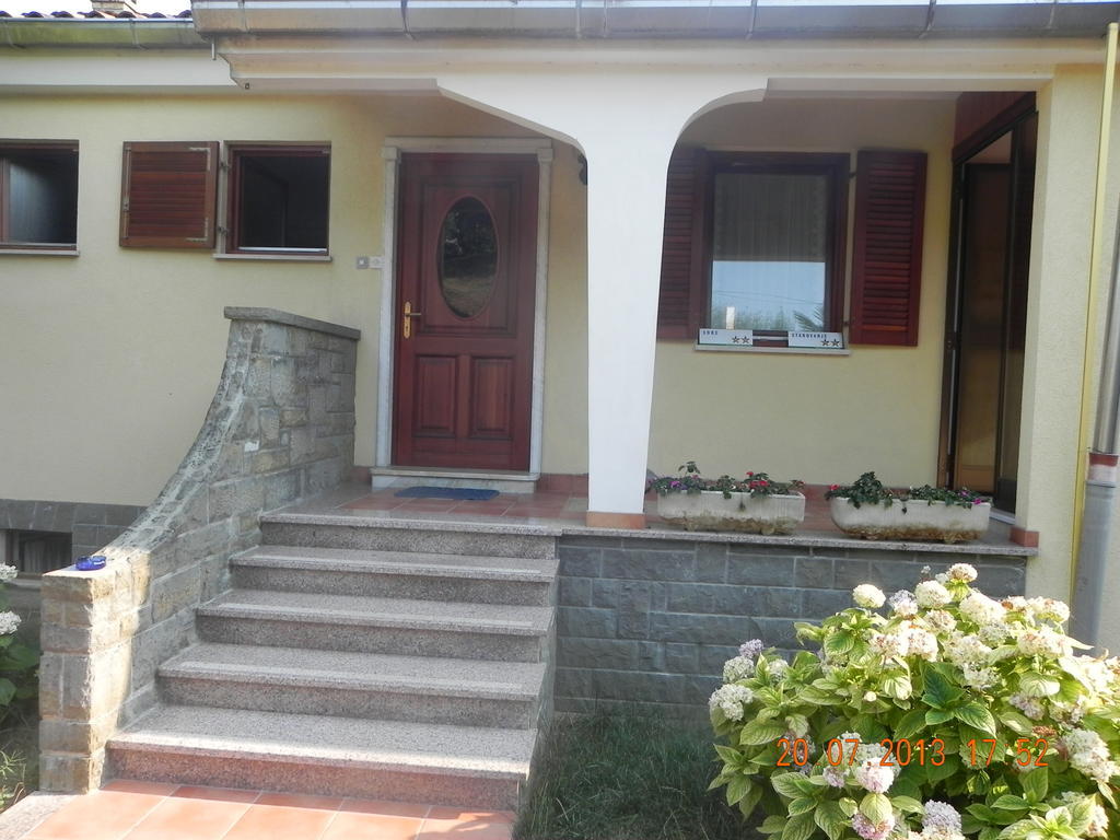 Rooms And Apartments Roza Portoroz Exterior foto